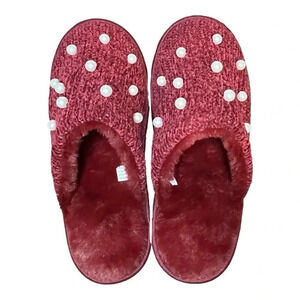 NEW PLUSH SLIPPERS BURGUNDY SLIP-ON WITH PEARL DETAILS SUPER SOFT SIZE LARGE 8/9